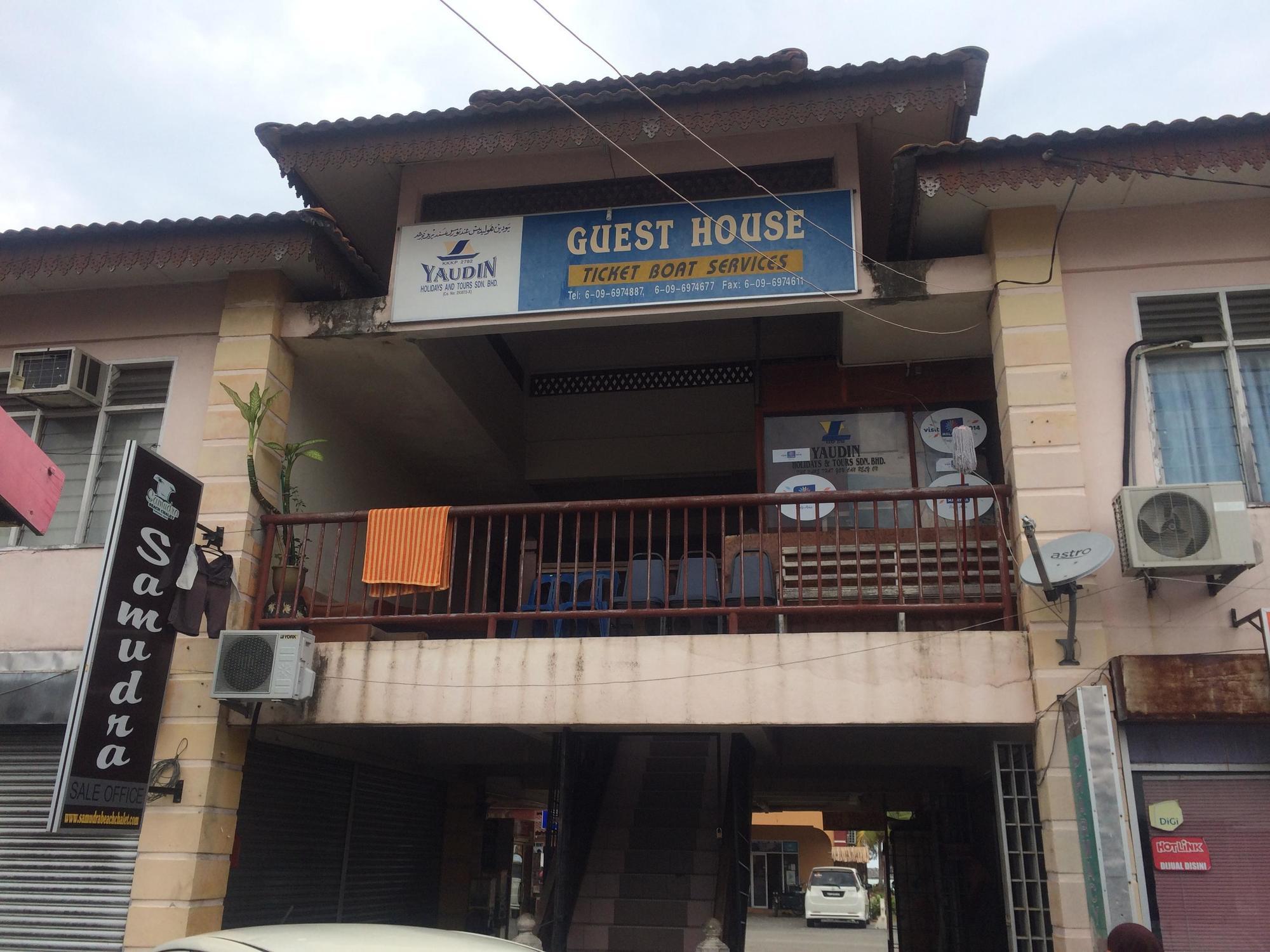 Yaudin Guest House Kampung Kuala Besut Exterior foto